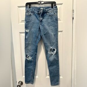 Old Navy ripped rockstar super skinny jeans - Size 4